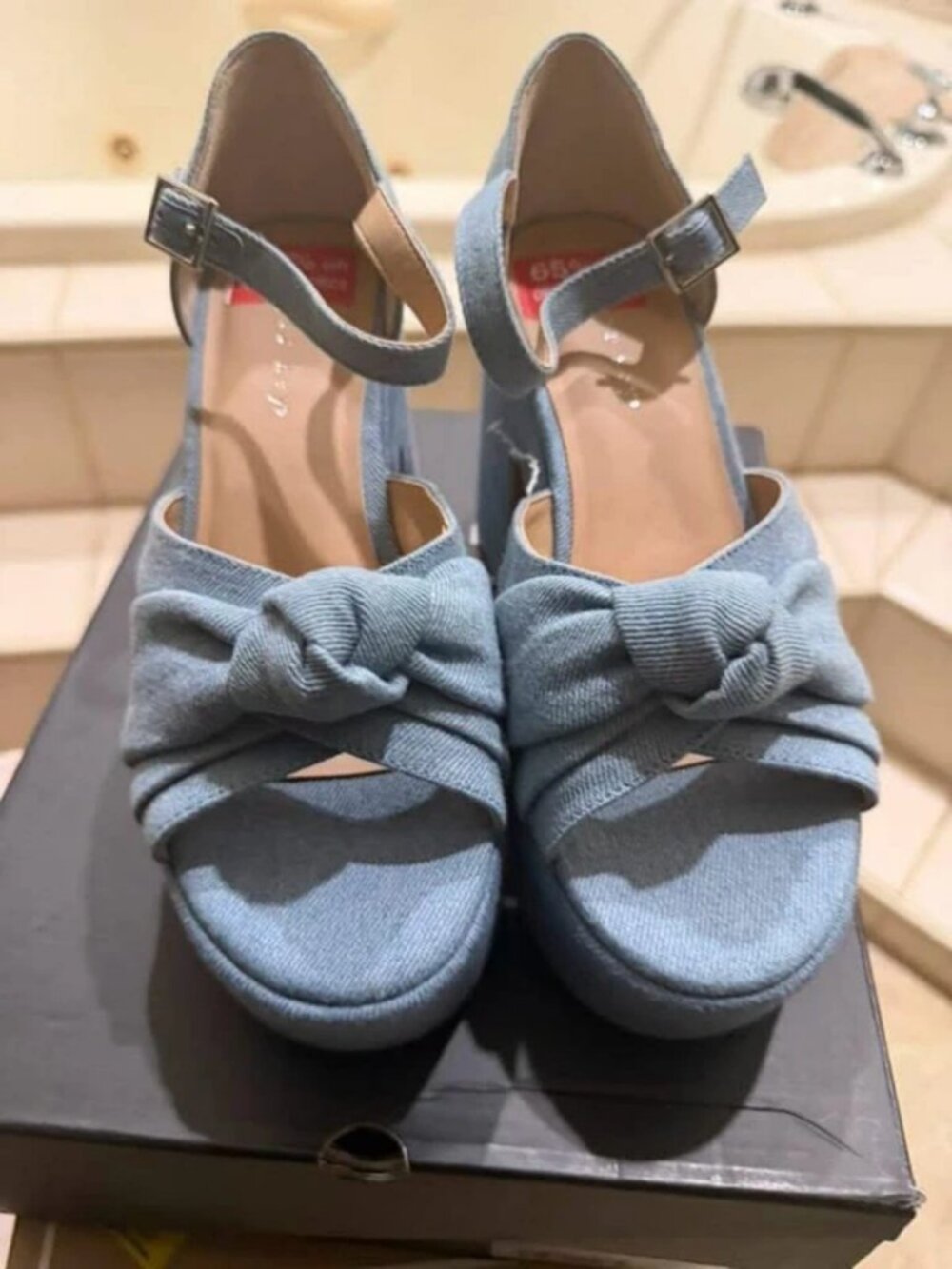 Copper keys heels